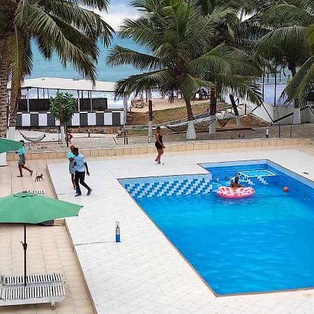 Ellisa Hospitality And Spa Hotel Accra Exterior photo
