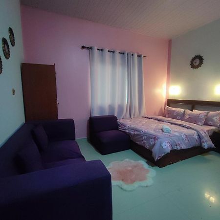 Ellisa Hospitality And Spa Hotel Accra Exterior photo