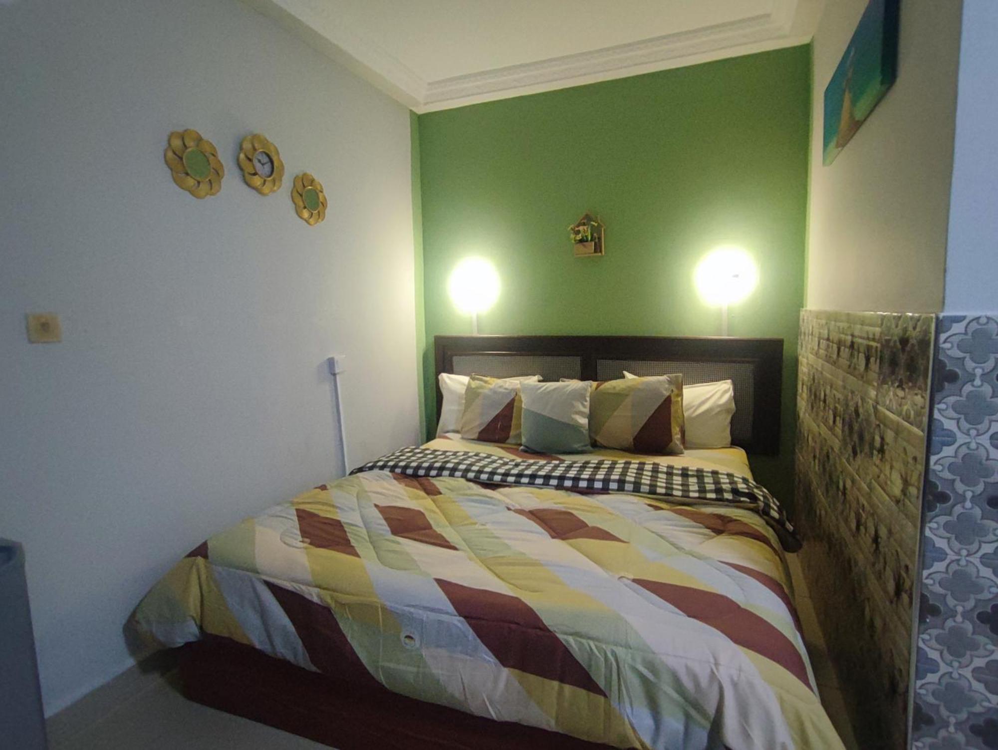 Ellisa Hospitality And Spa Hotel Accra Exterior photo