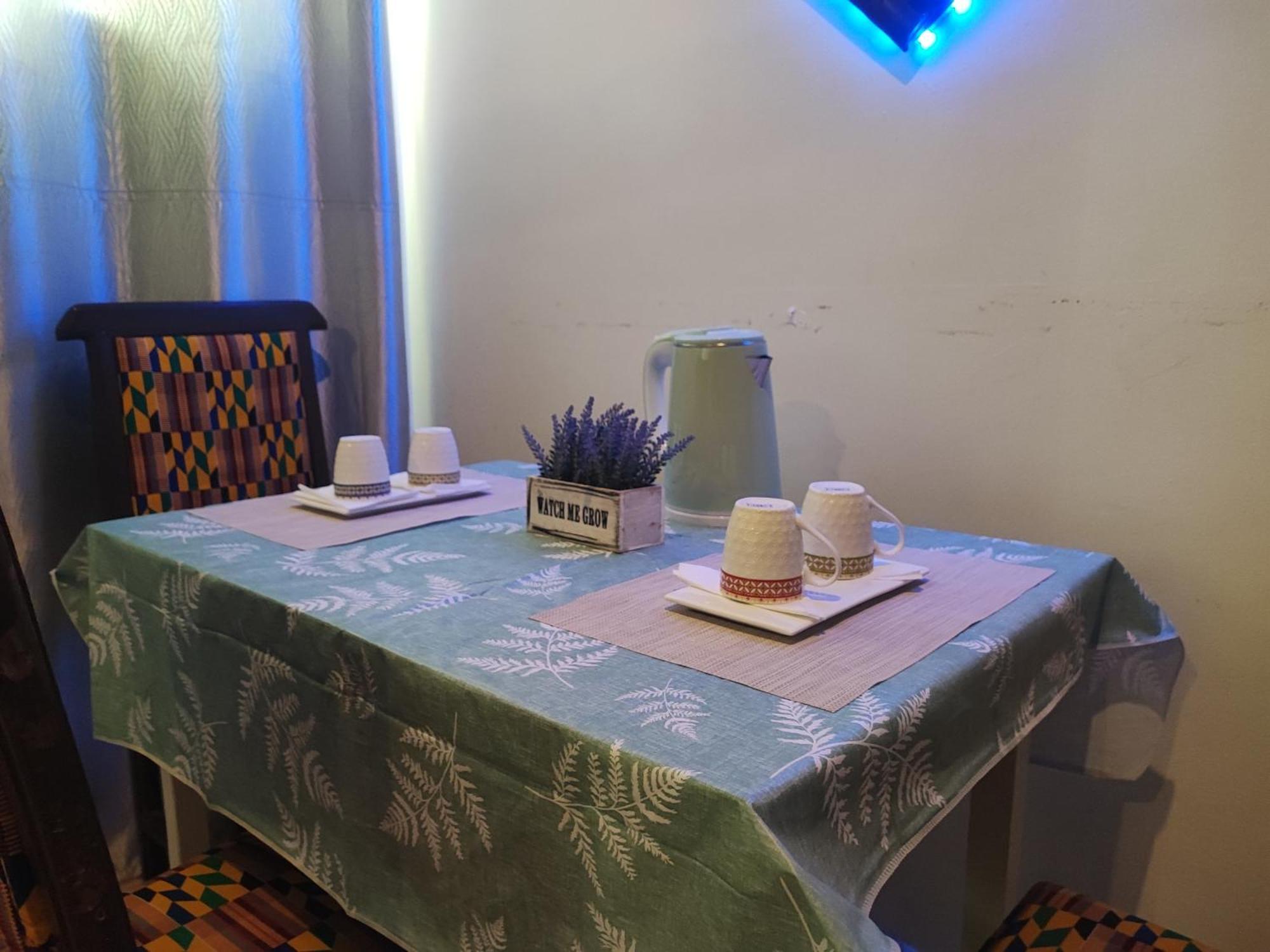 Ellisa Hospitality And Spa Hotel Accra Exterior photo
