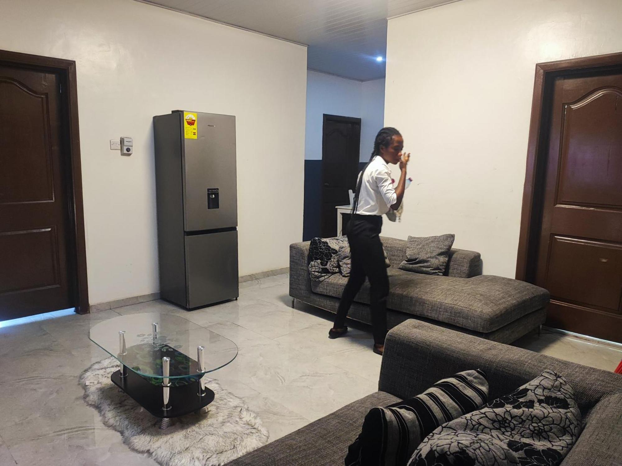 Ellisa Hospitality And Spa Hotel Accra Exterior photo