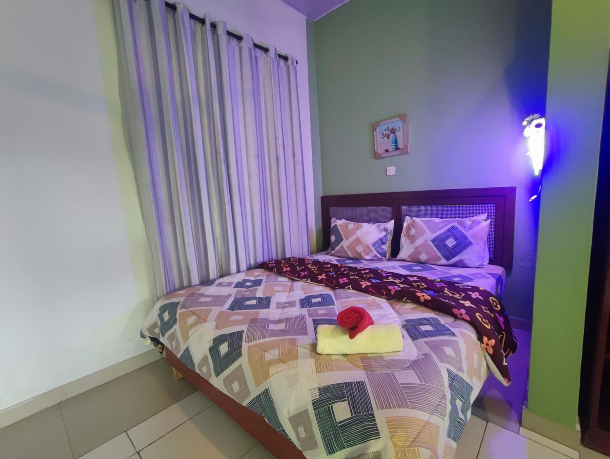 Ellisa Hospitality And Spa Hotel Accra Exterior photo